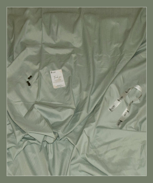 Premium Wash & Wear - Pale Silver Gray
